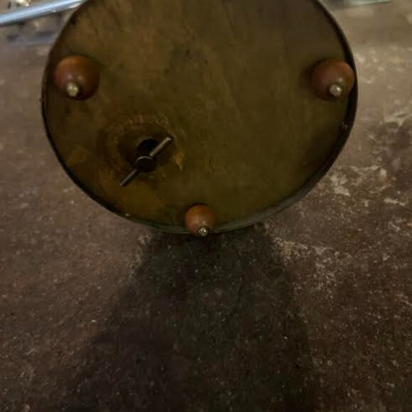 1970- 90's Chrome MUSICAL Menorah - Picture 6 of 7